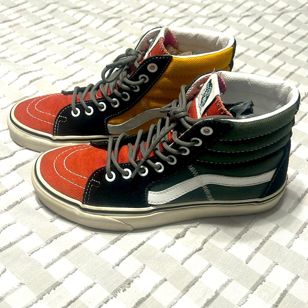 VANS men-women Skateboard sneakers shoe ..RARE!!